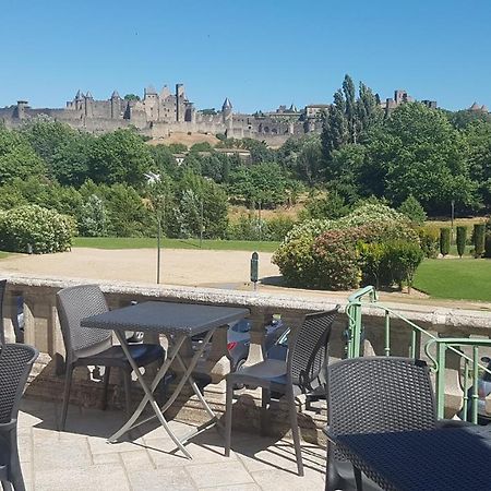 Carcassonne Guesthouse ภายนอก รูปภาพ