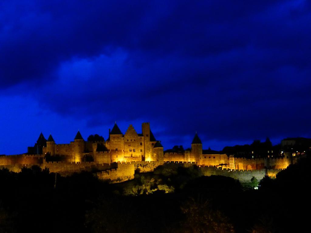 Carcassonne Guesthouse ภายนอก รูปภาพ
